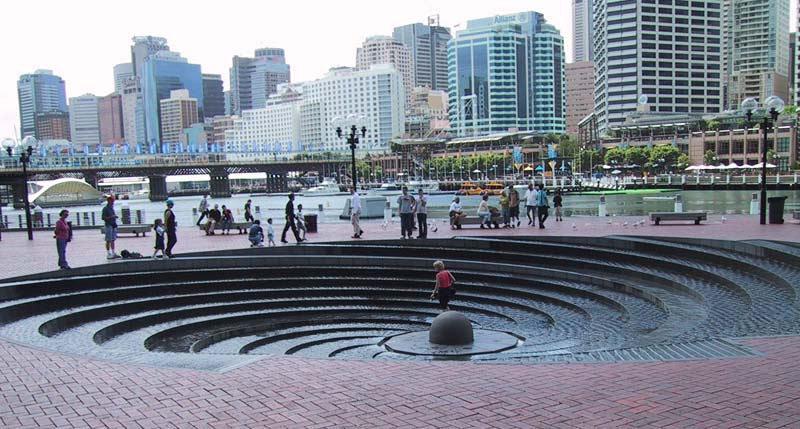 image/s0120-sydneyfountain.jpg, 96K